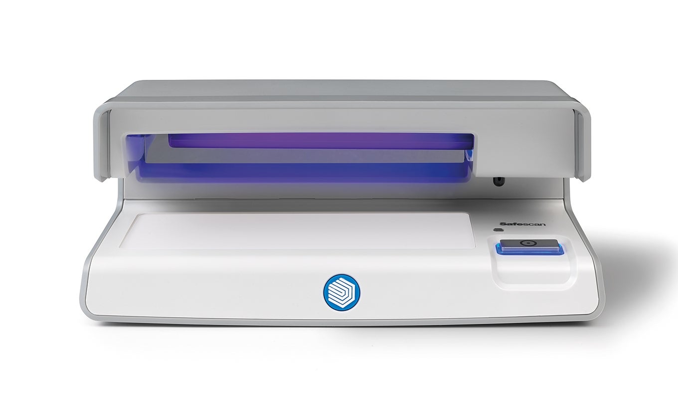 safescan-70-uv-counterfeit-detector safescan-70-uv-counterfeit-detector