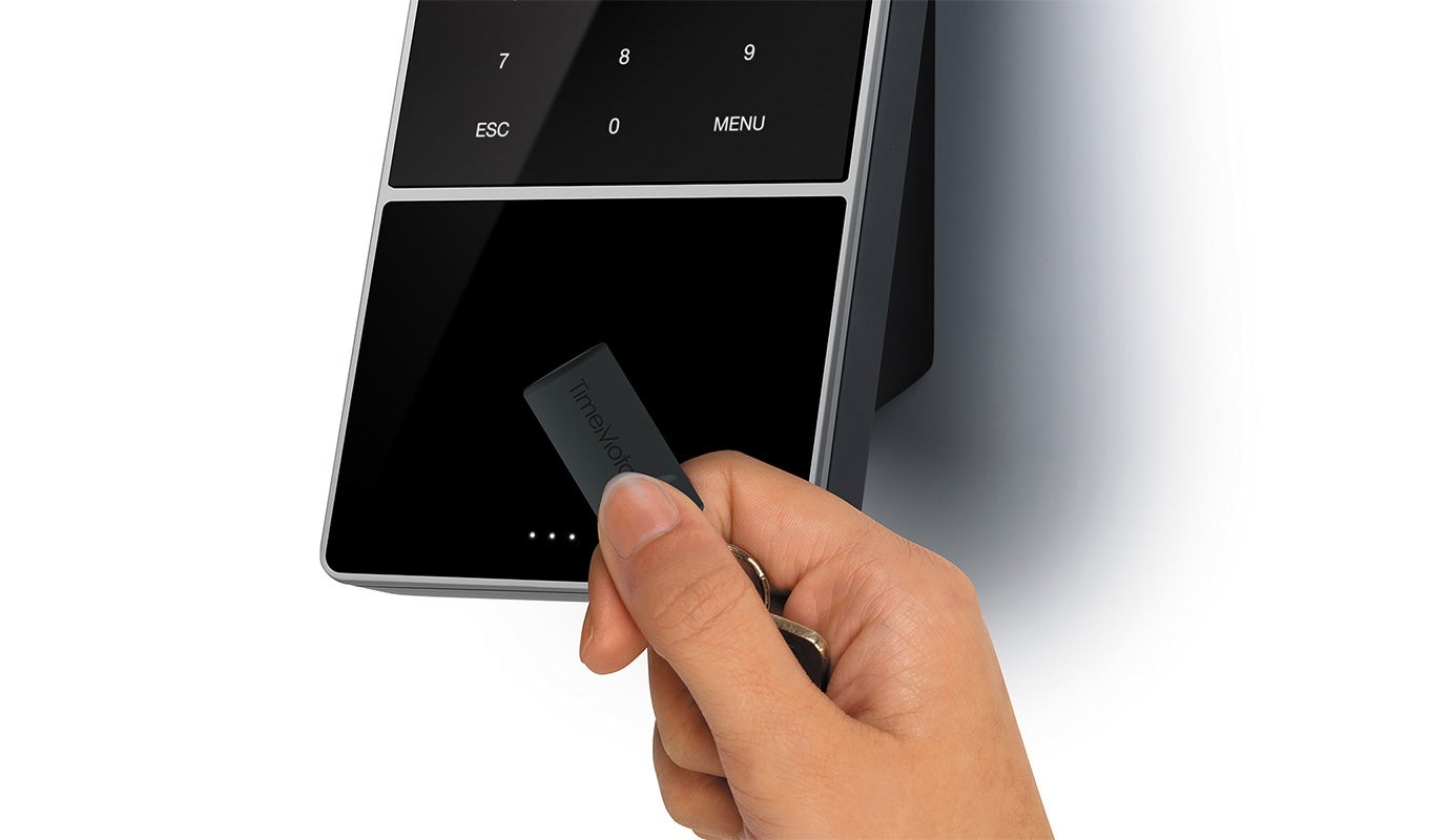 Time registration with key fob or PIN timemoto-tm-838